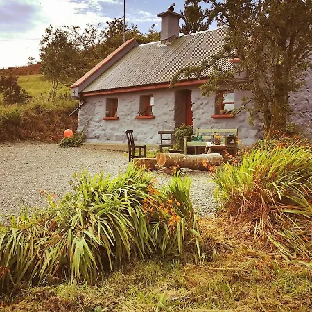 Mountain With Barn Sauna, Clonbur, Galway Дом отдыха *