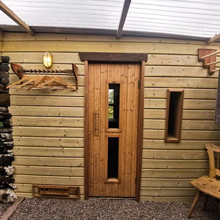 Mountain With Barn Sauna, Clonbur, Galway Дом отдыха *