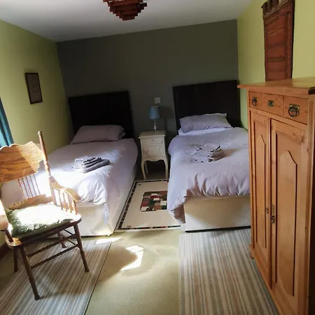 Дом отдыха Mountain With Barn Sauna, Clonbur, Galway Clonbur